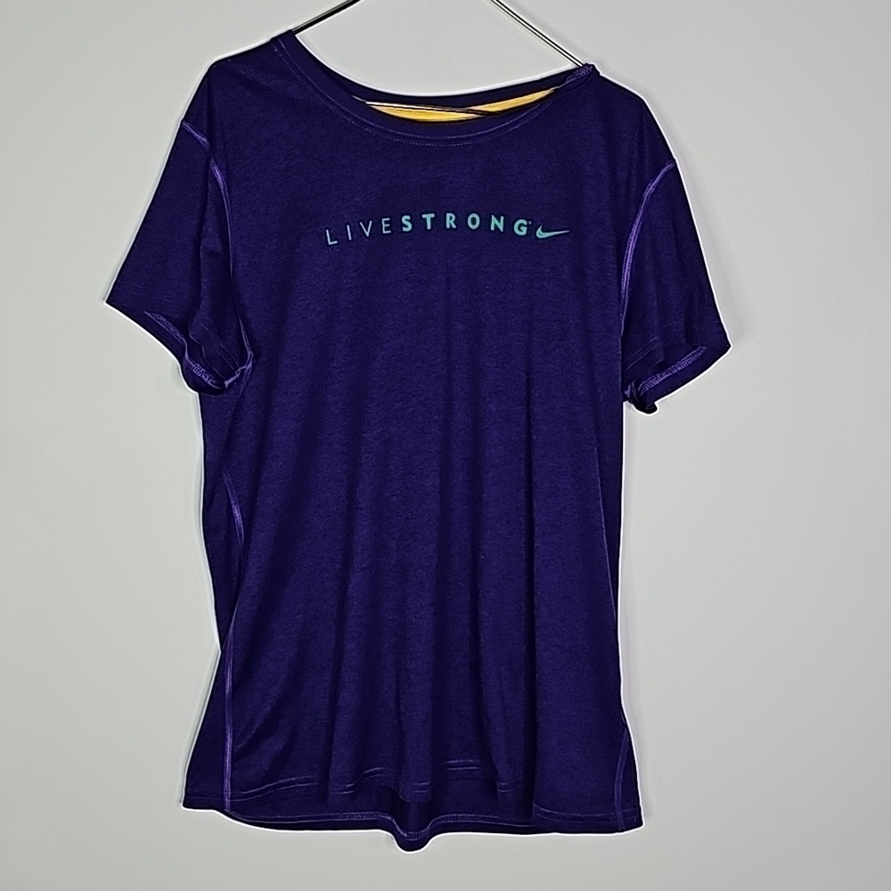 Nike drifit purple XL regular fit athletic short sleeve shirt